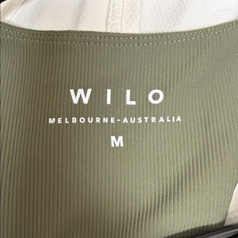 Wilo Base Ribbed Longline Sports Bra Medium M Khaki (Olive) - Picture 8 of 8